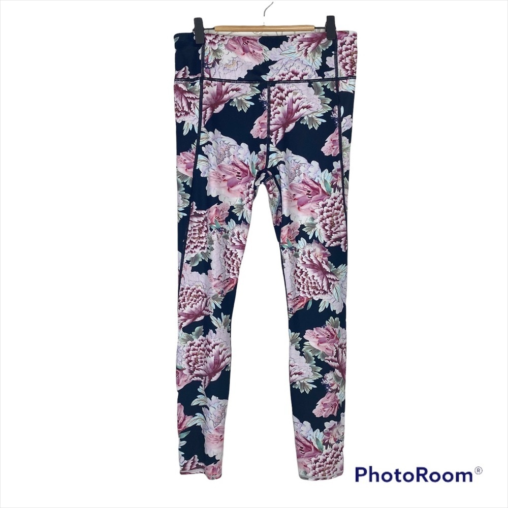 ATHLETA Run Free Garden Party 7/8 Leggings Pants Running Yoga Size:  MT - Picture 2 of 15